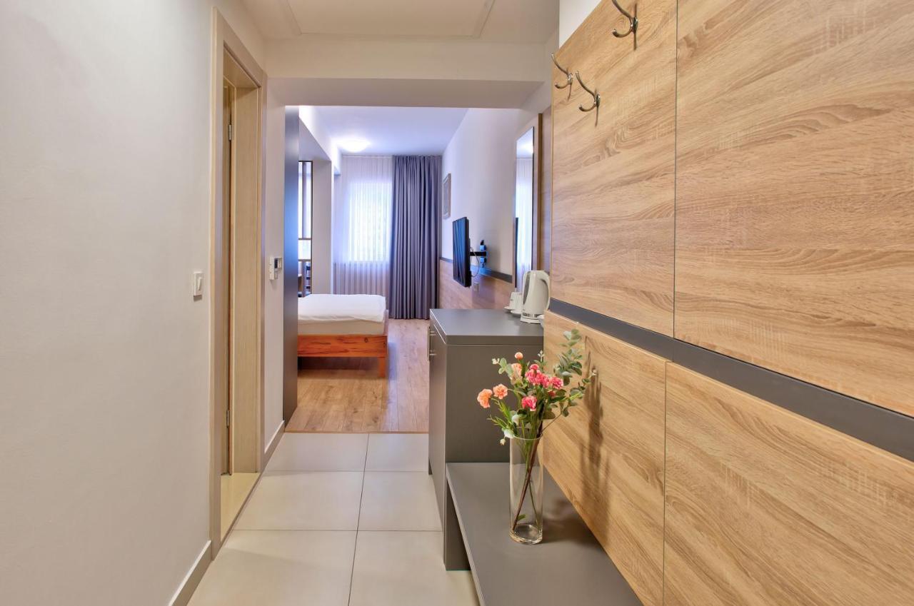 Hotel Dompes Mostar Exterior foto